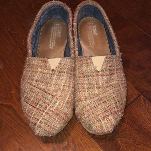 Toms tweed size 9.5